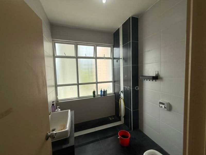Cluster House for Sale in Taman Universiti (Skudai) - Jayden Ng - Bathroom - PropertyGuru.com.my
