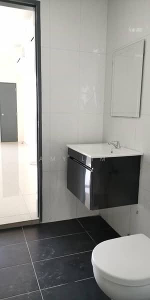 Service Residence for Rent at Menara Suria (V12) - Amy Lim - Bathroom - PropertyGuru.com.my