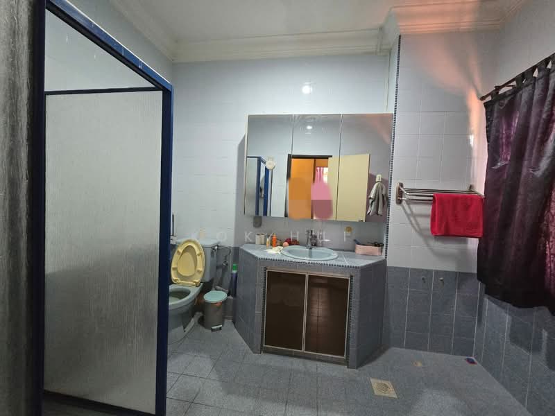 2-storey Terraced House for Sale in Taman Pelangi Indah (Ulu Tiram) - Kok Hui - PropertyGuru.com.my