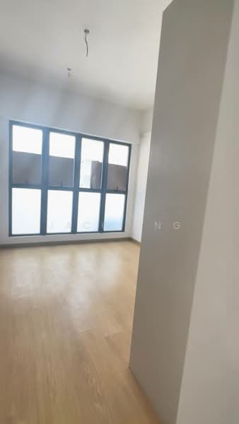 Condominium for Sale at Lovell @ Country Garden Danga Bay - JacQ Ong - Master room - PropertyGuru.com.my