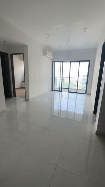 Condominium for Sale at Lovell @ Country Garden Danga Bay - JacQ Ong - Living Room - PropertyGuru.com.my