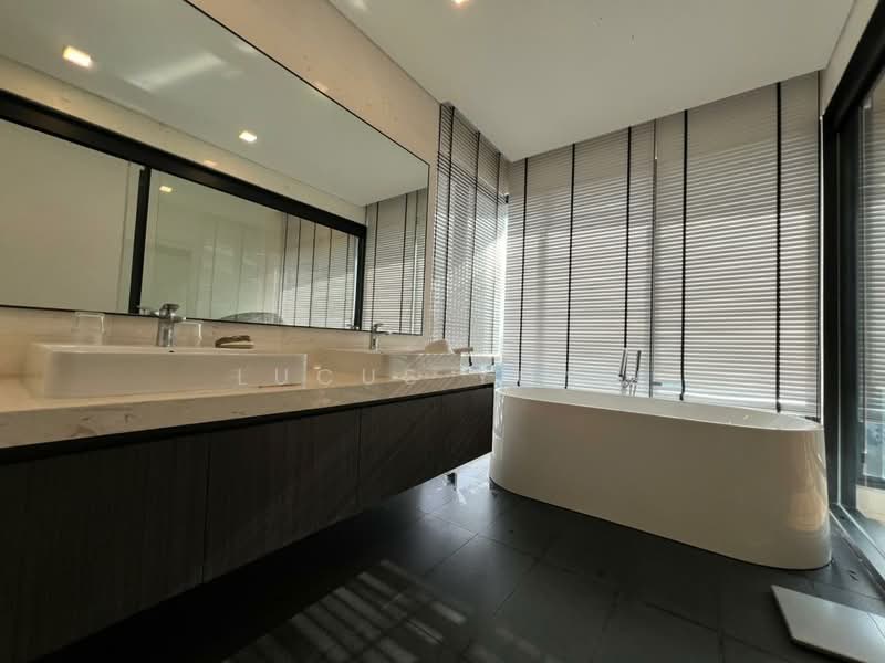 Condominium for Rent at Setia Sky Seputeh - Lucus Yong - Bathroom - PropertyGuru.com.my