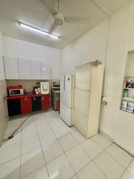 Setia Tropika untuk Untuk Disewa - RM 3,000 /bulan, Feb 2026 - Kitchen - PropertyGuru.com.my