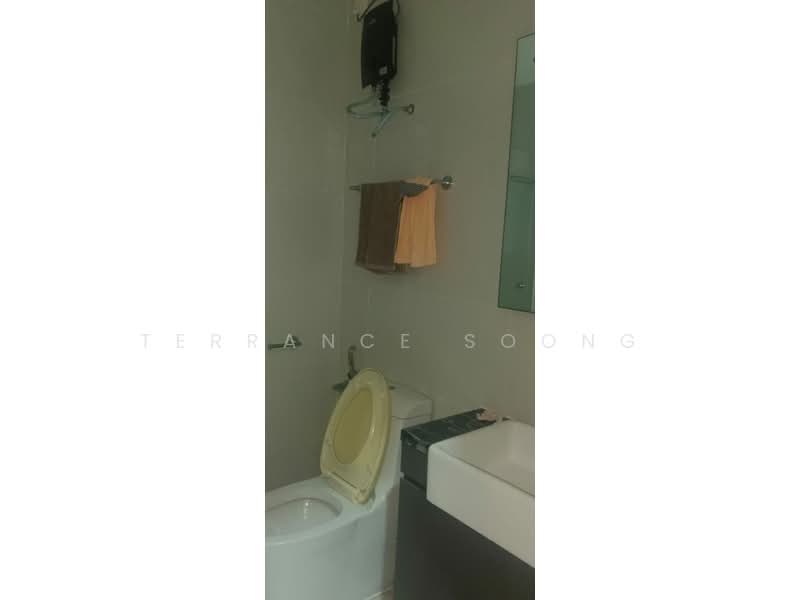 Condominium for Rent at Royal Strand @ Country Garden Danga Bay - Terrance Soong - Bathroom - PropertyGuru.com.my
