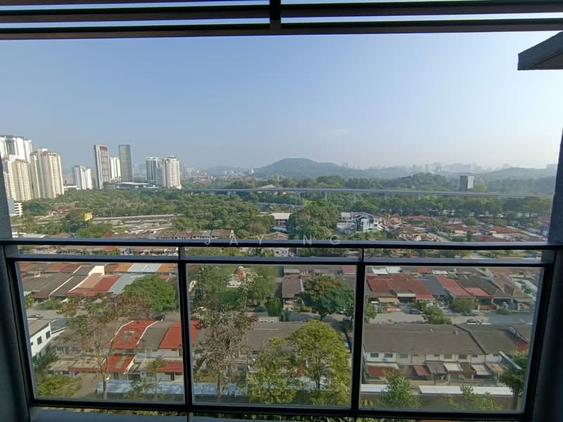 Seventeen Mall & Residences untuk Untuk Disewa - RM 3,400 /bulan, Feb 2026 - View - PropertyGuru.com.my