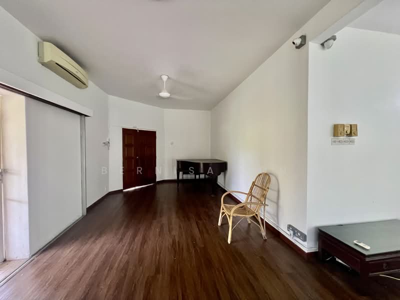 Section 5 @ Petaling Jaya untuk Untuk Dijual - RM 2,180,000, Feb 2026 - Living Room - PropertyGuru.com.my
