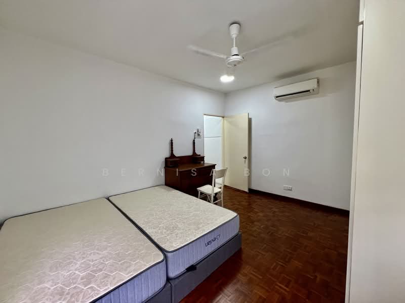 Section 5 @ Petaling Jaya untuk Untuk Dijual - RM 2,180,000, Feb 2026 - Bedroom - PropertyGuru.com.my