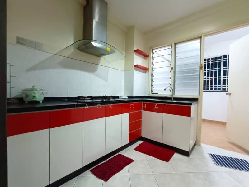 Permas Ville Apartment untuk Untuk Dijual - RM 390,000, Mac 2026 - Kitchen - PropertyGuru.com.my