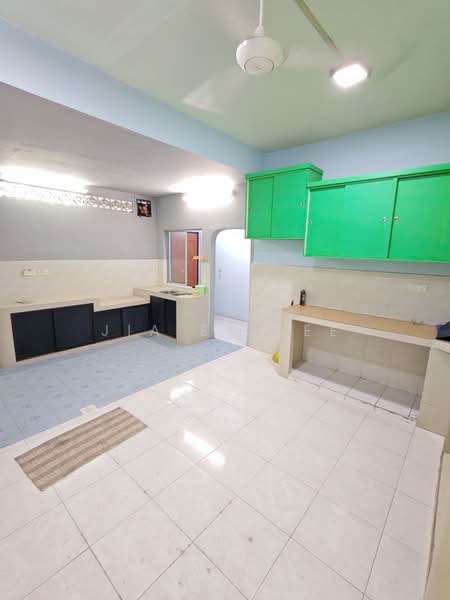 2-storey Terraced House for Sale in Iskandar Puteri (Nusajaya) (Johor) - Jia En Lee - Kitchen - PropertyGuru.com.my