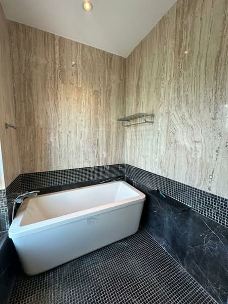 Bungalow for Rent in (Penang) - Xinnee . - Bathroom - PropertyGuru.com.my