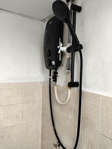 Apartment for Sale at Taman Impian Indah - Harrison Wong - Bathroom - PropertyGuru.com.my