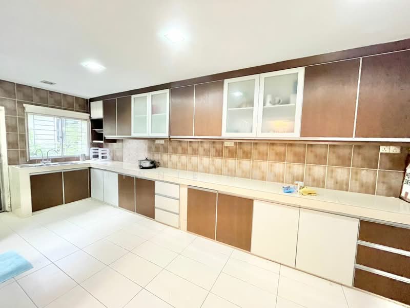 2-storey Terraced House for Rent in Kota Emerald (Rawang) - Minnie Wong - Kitchen - PropertyGuru.com.my