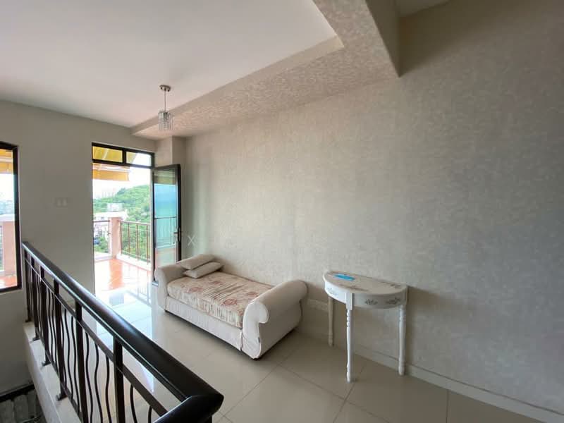Bungalow for Rent in (Penang) - Xinnee . - Balcony - PropertyGuru.com.my