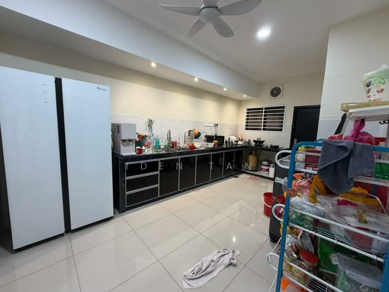 2-storey Terraced House for Sale in Johor Bahru (Johor) - Iden Tan - Kitchen - PropertyGuru.com.my