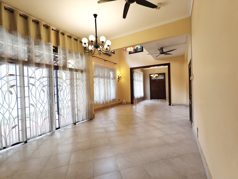 Subang Alam untuk Untuk Disewa - RM 4,500 /bulan, Feb 2026 - Living Room - PropertyGuru.com.my