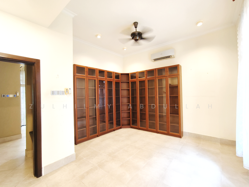 Subang Alam untuk Untuk Disewa - RM 4,500 /bulan, Feb 2026 - Study - PropertyGuru.com.my