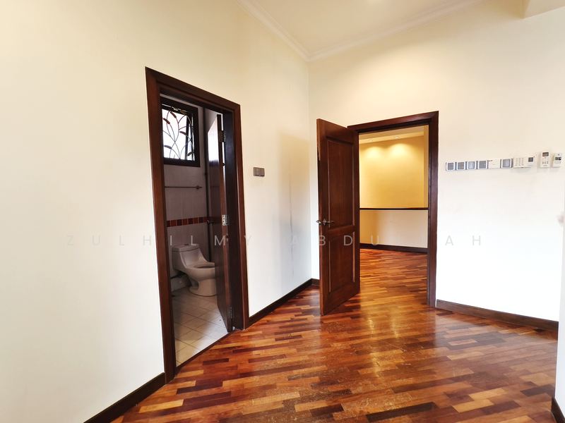 Subang Alam untuk Untuk Disewa - RM 4,500 /bulan, Feb 2026 - Bathroom - PropertyGuru.com.my