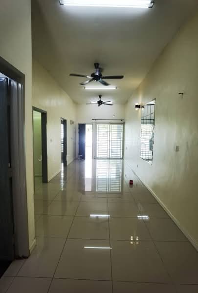 1-storey Terraced House for Sale in Hijauan Valdor (Sungai Jawi) - Jeff Koay - Corridor - PropertyGuru.com.my
