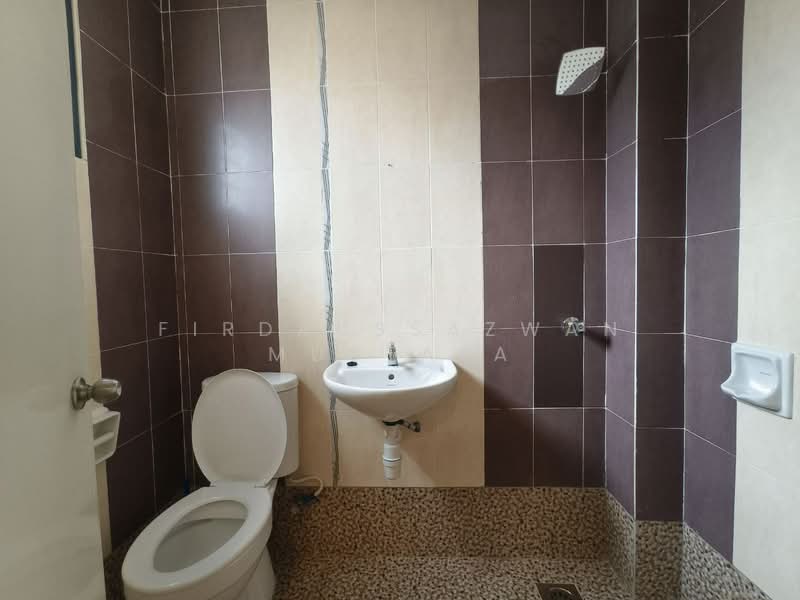 Desa Coalfields untuk Untuk Dijual - RM 530,000, Mac 2026 - Bathroom - PropertyGuru.com.my