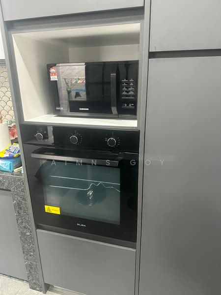 2-storey Terraced House for Rent in Bandar Bukit Tinggi (Klang) - Aimns Goy - Kitchen - PropertyGuru.com.my