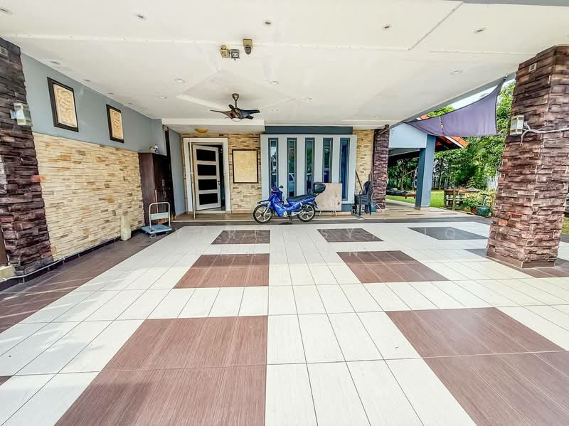 Terraced House for Sale in Alam Impian (Shah Alam) - Absyarie Syafiq Shahrin - Exterior - PropertyGuru.com.my