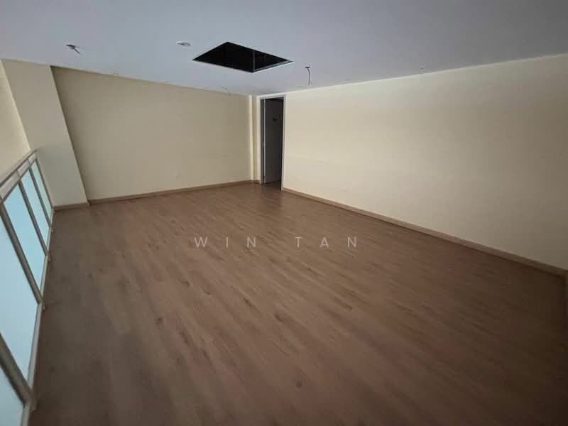 Shop for Rent in Austin Heights (Tebrau) - Win Tan - Interior - PropertyGuru.com.my