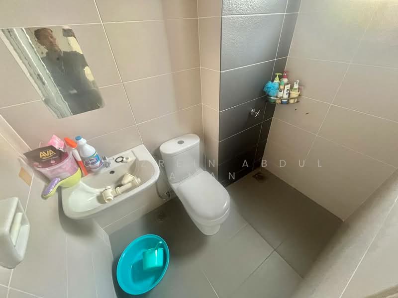 2-storey Terraced House for Sale in Seksyen 30 (Shah Alam) - Norazrein Abdul Raman - Bathroom - PropertyGuru.com.my