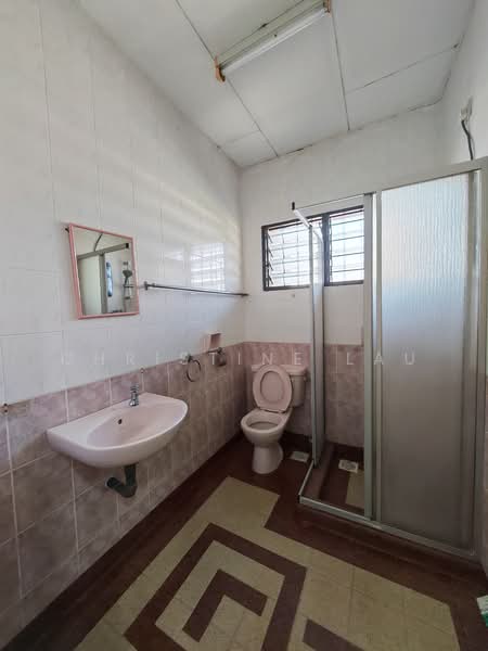 Taman Ipoh Baru untuk Untuk Dijual - RM 498,000, Mac 2026 - Bathroom - PropertyGuru.com.my