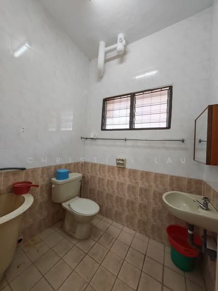 Taman Ipoh Baru untuk Untuk Dijual - RM 498,000, Mac 2026 - Bathroom - PropertyGuru.com.my