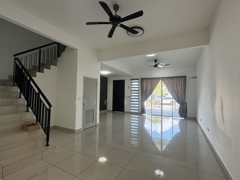 2-storey Terraced House for Sale in Horizon Hills (Iskandar Puteri (Nusajaya)) - Jeff Shee - Living Room - PropertyGuru.com.my