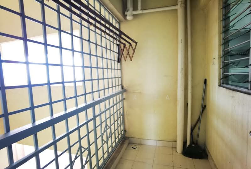 Apartment for Sale at Zamrud Apartment - Mohd Faizal - Balcony - PropertyGuru.com.my