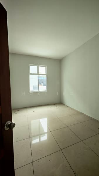 Semi-Detached House for Sale in Taman Cempaka Kuning (Batu Pahat) - Hoki Teo - Interior - PropertyGuru.com.my