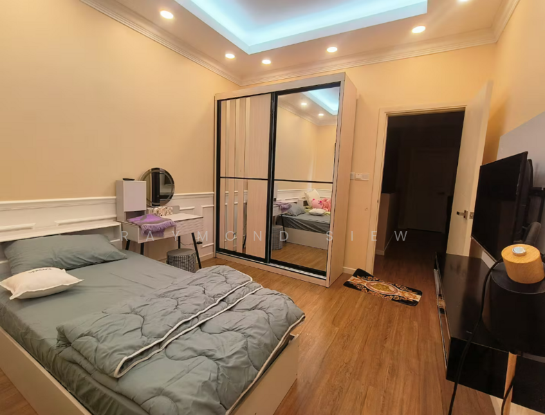 Cahaya Alam untuk Untuk Disewa - RM 4,000 /bulan, Mac 2026 - Bedroom - PropertyGuru.com.my