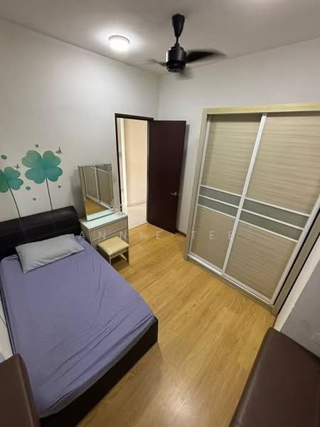 Bay Point @ Country Garden Danga Bay untuk Untuk Disewa - RM 2,000 /bulan, Feb 2026 - Bedroom - PropertyGuru.com.my