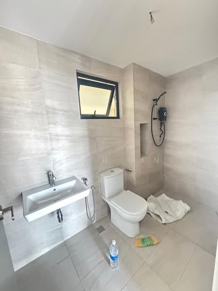Condominium for Rent at Skyline KL - Keith Tan - Bathroom - PropertyGuru.com.my