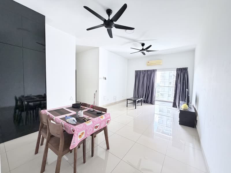 Kondominium untuk Disewa di Anyaman Residence - Amber Lai - Living Room - PropertyGuru.com.my