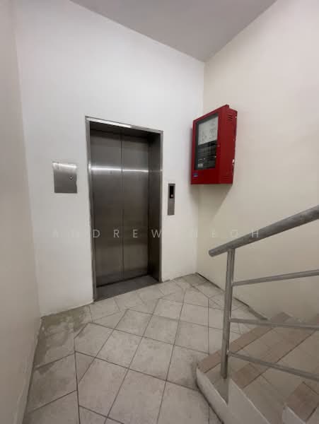 Office for Rent in Fraser Business Park (Kuala Lumpur) - Andrew Neoh - Corridor - PropertyGuru.com.my