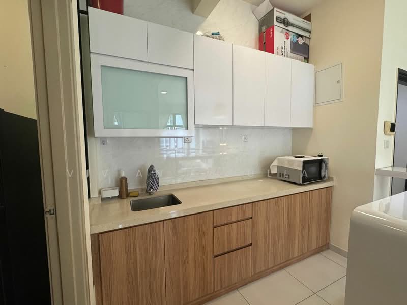 Service Residence for Sale at D'Summit Residences - Vivian Abdullah - Kitchen - PropertyGuru.com.my