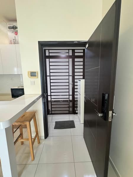 Service Residence for Sale at D'Summit Residences - Vivian Abdullah - Entrance - PropertyGuru.com.my