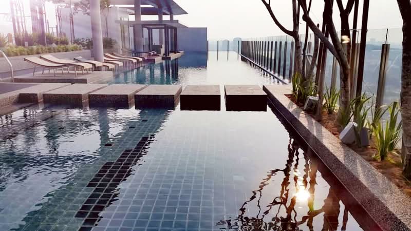 Service Residence for Sale at Garden @ One South - Emma R - Pool - PropertyGuru.com.my