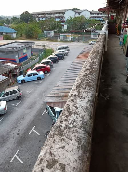 Flat Taman Ungku Tun Aminah untuk Untuk Disewa - RM 750 /bulan, Feb 2026 - Exterior - PropertyGuru.com.my