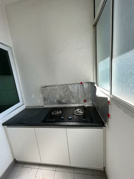 Condominium for Sale at The Holmes 1 - Dante Leong Zhenwen - Kitchen - PropertyGuru.com.my