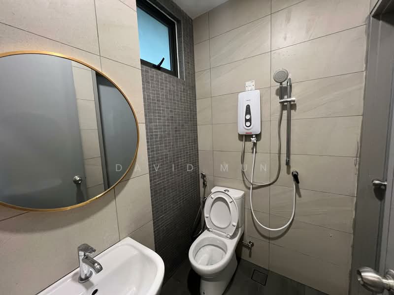 Apartment for Rent at D7 (D'Seven Lagoon Perdana) - David Mun - Bathroom - PropertyGuru.com.my
