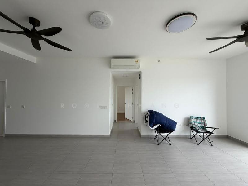Kondominium untuk Disewa di Tuai Residence - Roger Phang - Living Room - PropertyGuru.com.my