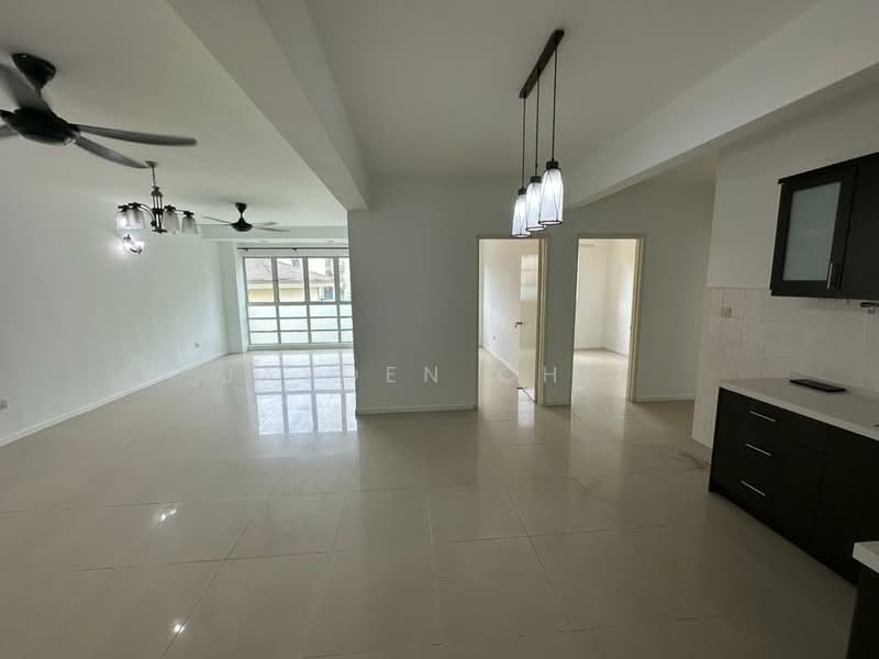Kondominium untuk Dijual di Sri Jati II - Jayden Chik - Living Room - PropertyGuru.com.my