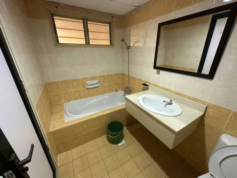 Kondominium untuk Dijual di Sri Jati II - Jayden Chik - Bathroom - PropertyGuru.com.my