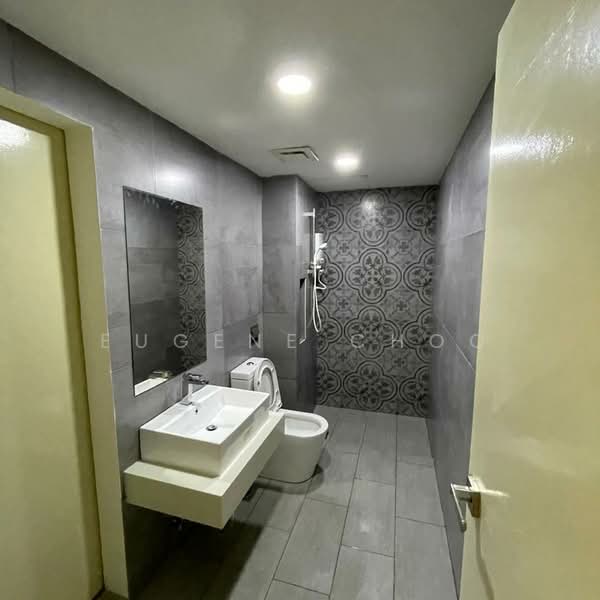 Servis Apartment untuk Disewa di Arte Mont Kiara - Eugene Choo - Bathroom - PropertyGuru.com.my