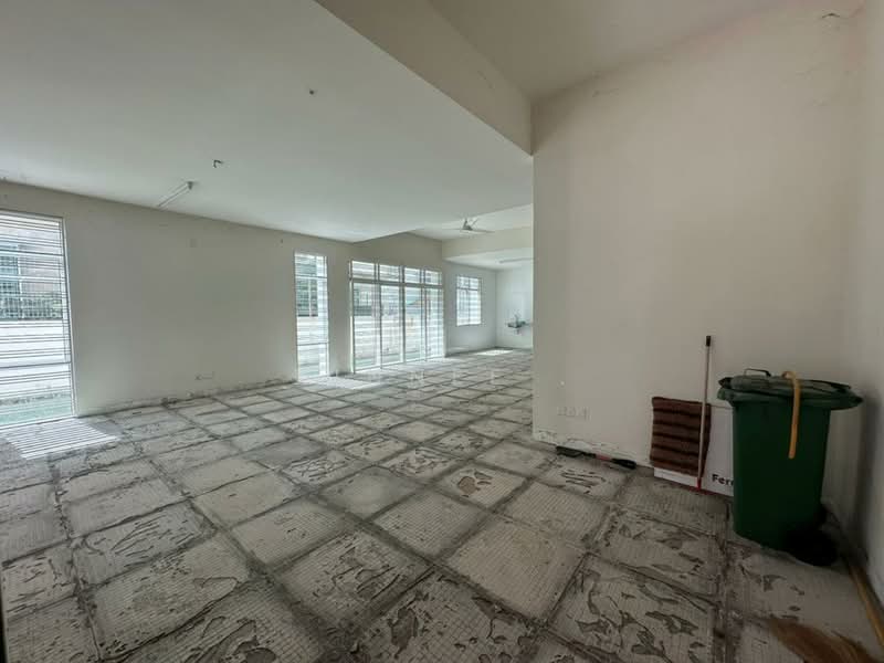 Semi-Detached House for Sale in Permatang Damar Laut (Batu Maung) - Xinnee . - Interior - PropertyGuru.com.my