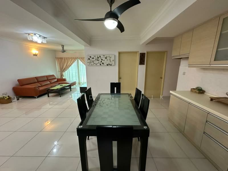 Kondominium untuk Dijual di Sri Jati II - Jayden Chik - Living Room - PropertyGuru.com.my