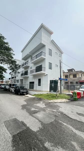 3-storey Terraced House for Sale in Desa Setapak (Wangsa Maju) - Jim Lee - Exterior - PropertyGuru.com.my